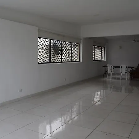 Pensión Casa De Huespedes Bocagrande 305